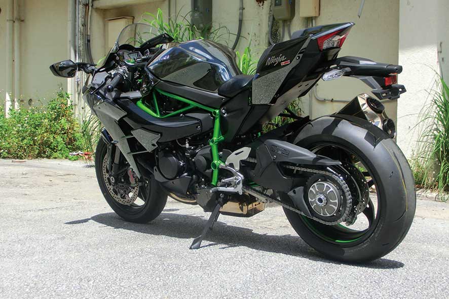 Kawasaki Ninja H2最新バイクレポート 2015年7月号 | 沖縄の新車