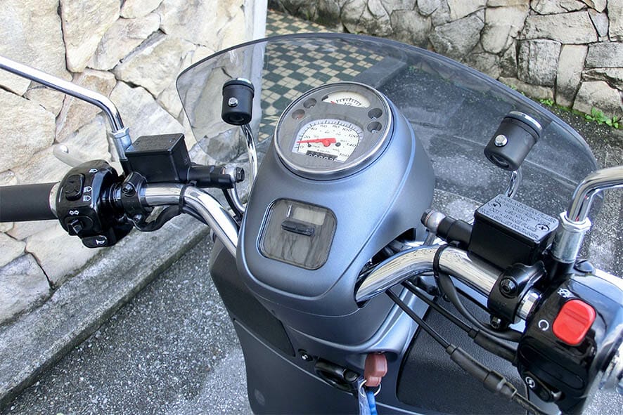 VESPA SEI GIORNI Edition II最新バイクレポート 2020年3月号 VESPA SEI GIORNI Edition II最新バイクレポート 2020年3月号