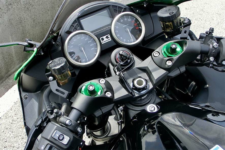 Kawasaki Ninja ZX-14R最新バイクレポート 2020年8月号 | 沖縄の新車 ...