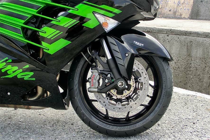 Kawasaki Ninja ZX-14R最新バイクレポート 2020年8月号 | 沖縄の新車 