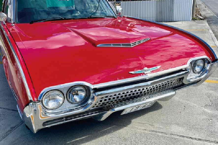 FORD 1962 FORD THUNDERBIRD クルマレポート| 沖縄の中古車は沖縄専門