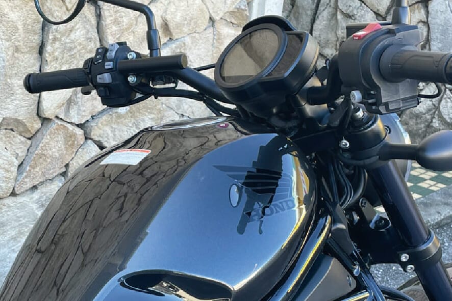 【23年式】ホンダ レブル1100用バイク タンク 黒 ヘコみあり　送料無料 HONDA REBEL 1100最新バイクレポート 2023年3月号 | 沖縄の新車