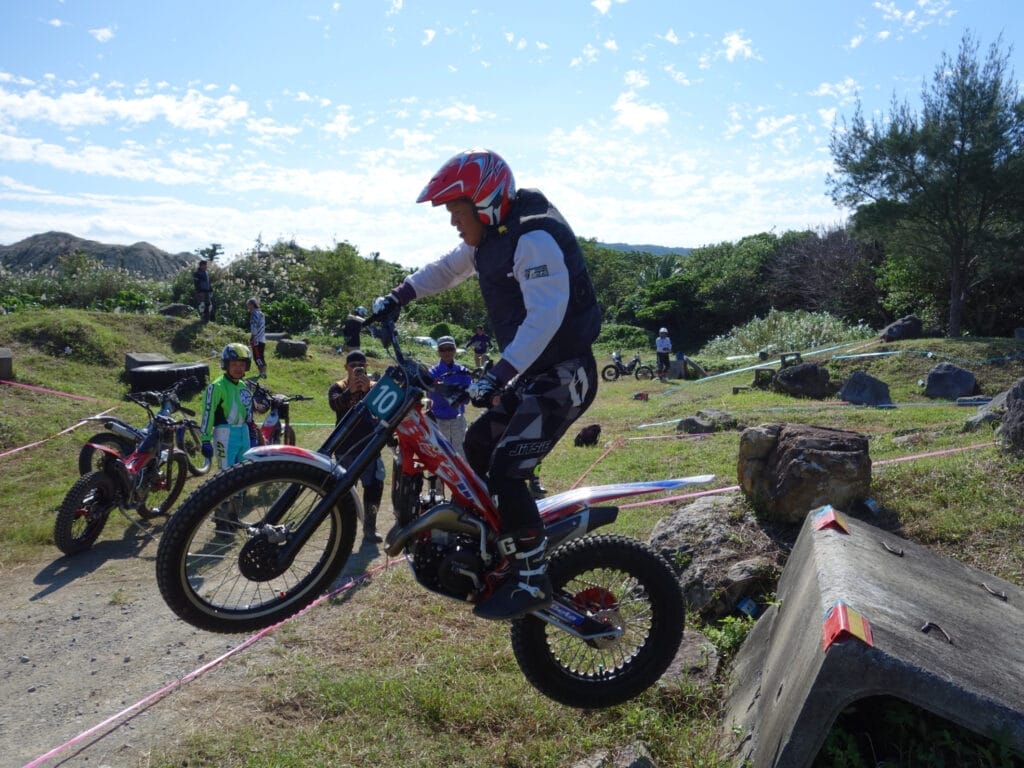 沖縄トライアル大会 第11戦 今帰仁トライアル牧場 | 沖縄の新車/中古