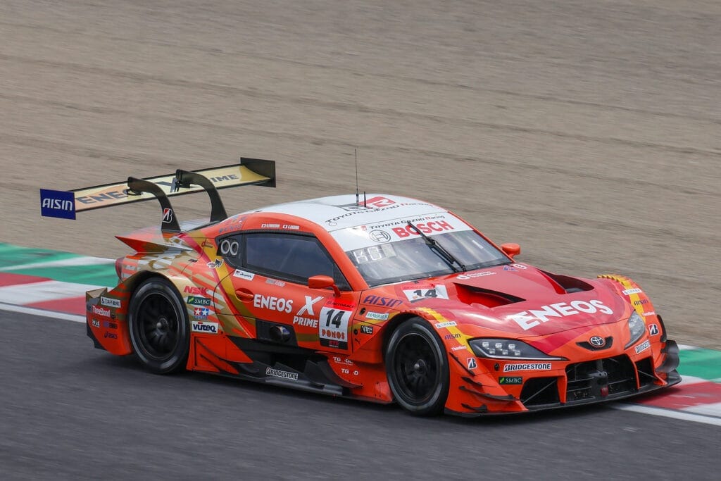 Supraの連勝をストップ、No.23 MOTUL AUTECH Zが勝利！ | 沖縄の中古車