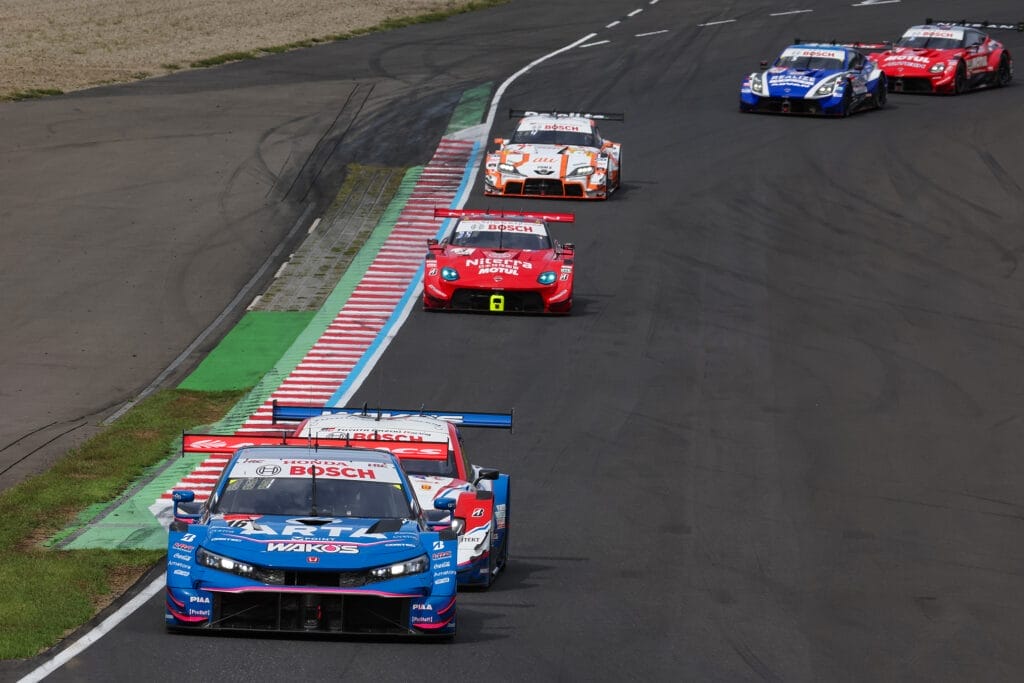 リアライズコーポレーション ADVAN Zが9年ぶりに優勝！ | 沖縄の