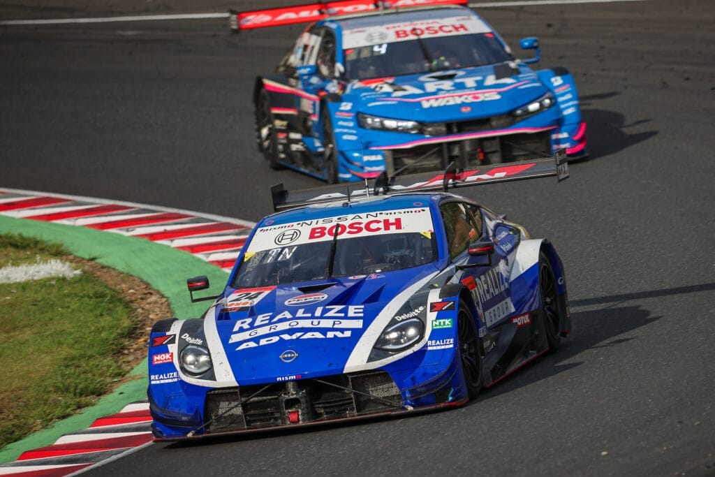 リアライズコーポレーション ADVAN Zが9年ぶりに優勝！ | 沖縄の中古車