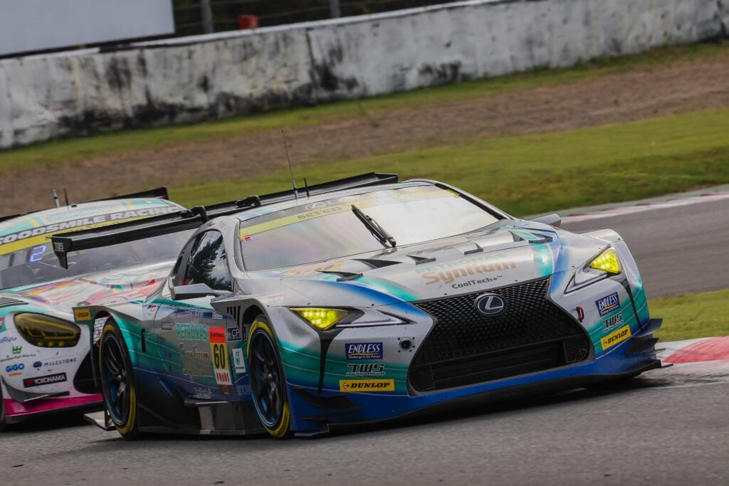 リアライズコーポレーション ADVAN Zが9年ぶりに優勝！ | 沖縄の中古車